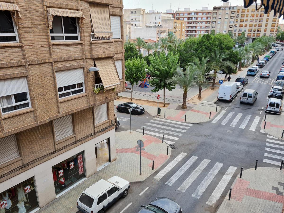 Enrique Numero 68 Apartment Elche Exterior photo